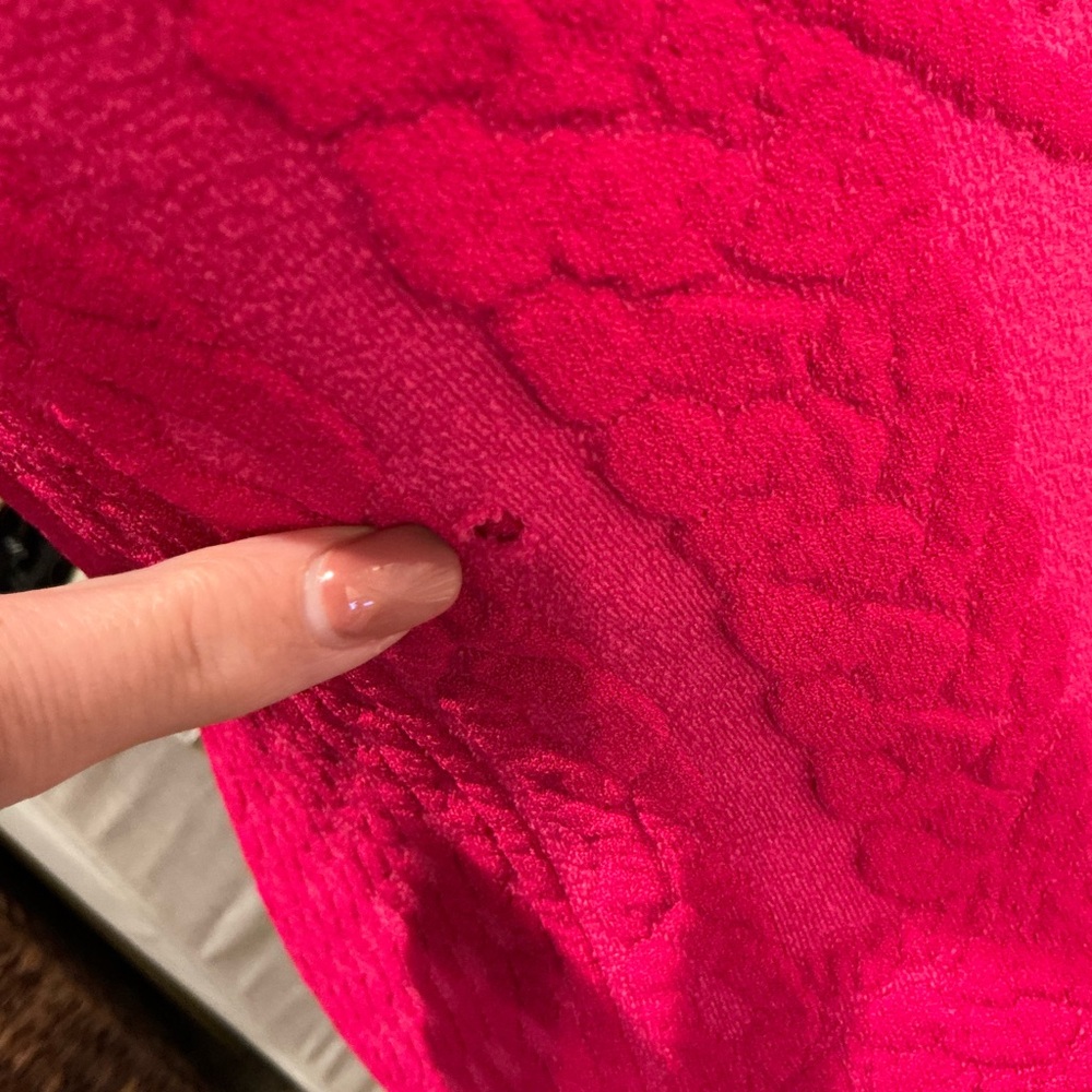 Alexander McQueen Fuchsia Knit Midi Dress - Picture 5 of 12